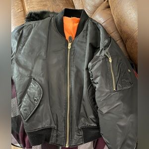 Black bomber jacket Size Small